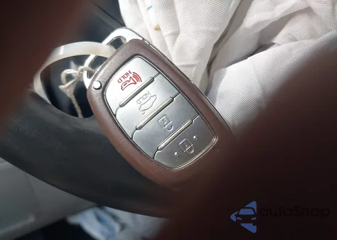 2015 Hyundai Sonata Limited z USA, uszkodzony, nr VIN 5NPE34AF1FH072392